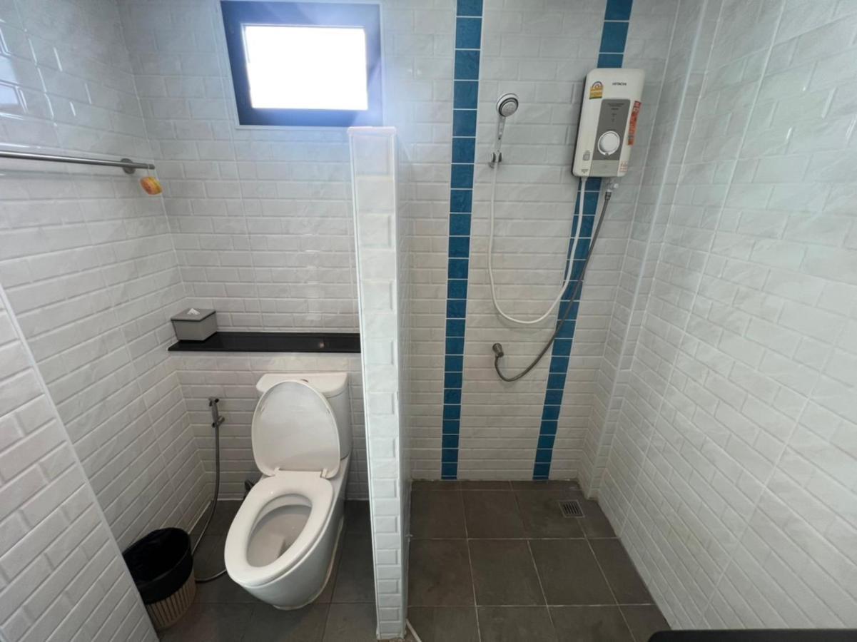 סוראט תאני The Hub Suratthanl מראה חיצוני תמונה