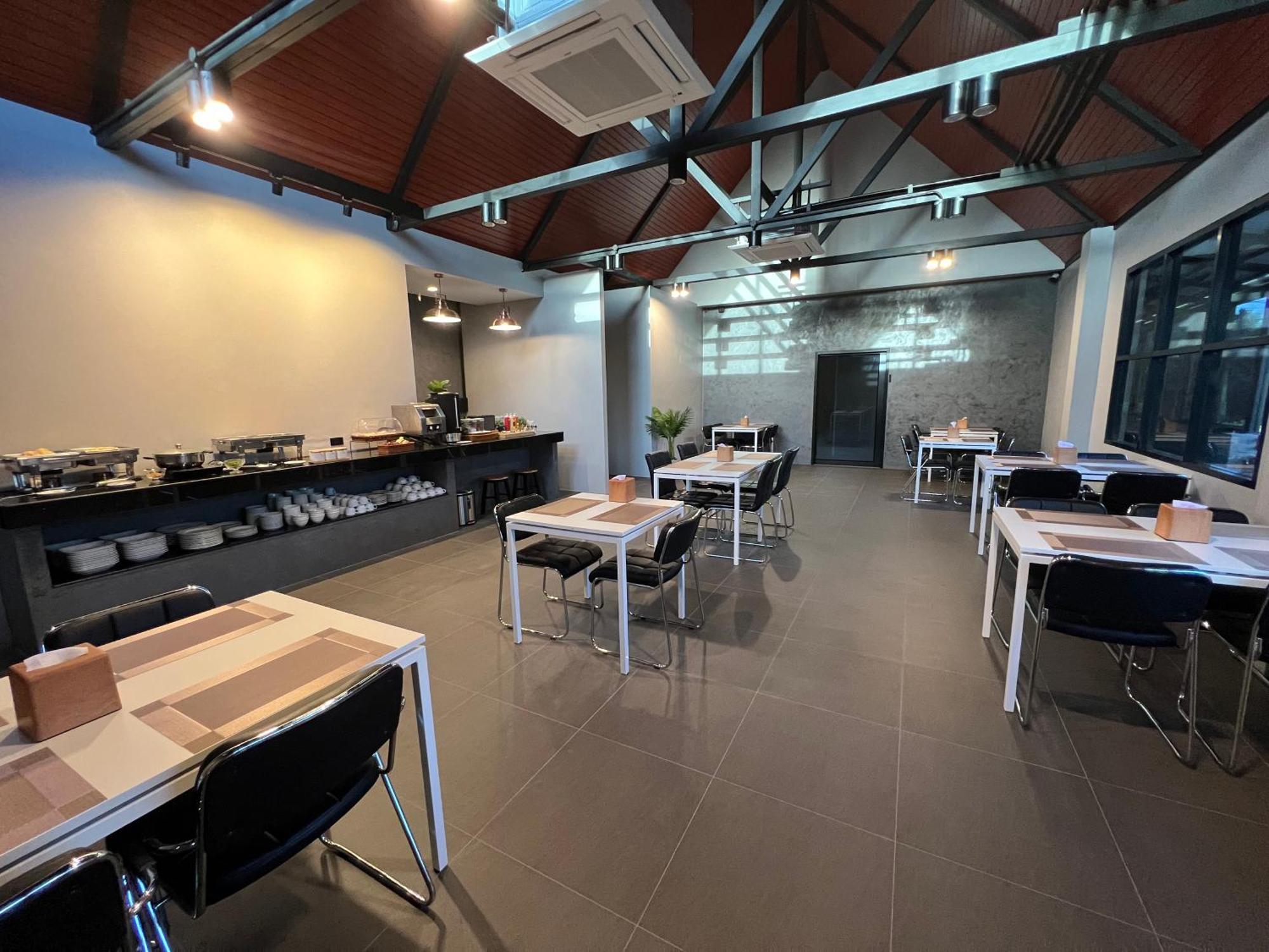 סוראט תאני The Hub Suratthanl מראה חיצוני תמונה